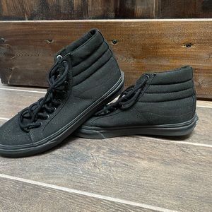 GREAT CONDITION Vans SK8-Hi Slim